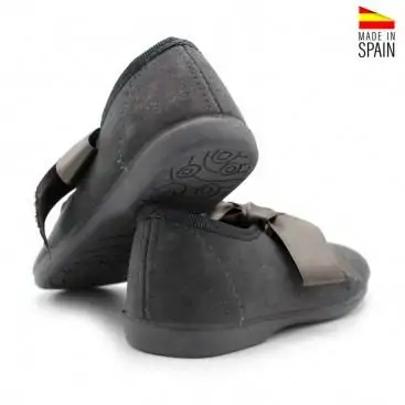 MERCEDITAS VESTIR NIÑA grises