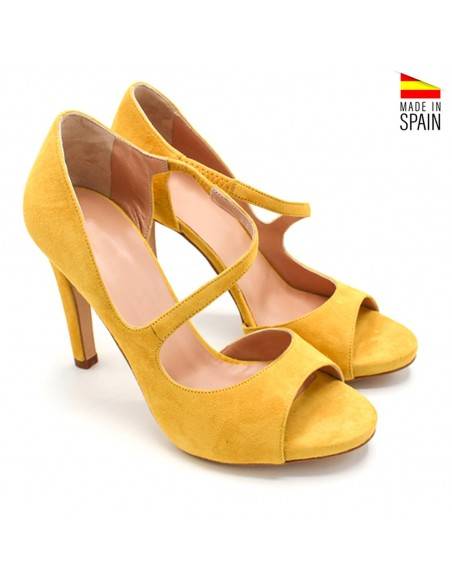 sandalia tacón amarilla