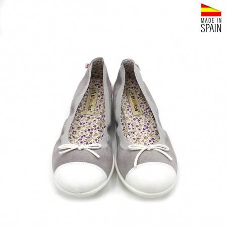 bailarinas grises de niña