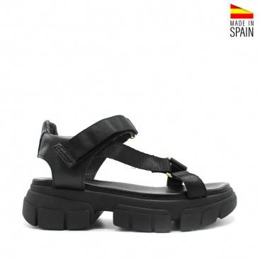 sandalias deportivas con plataforma negras