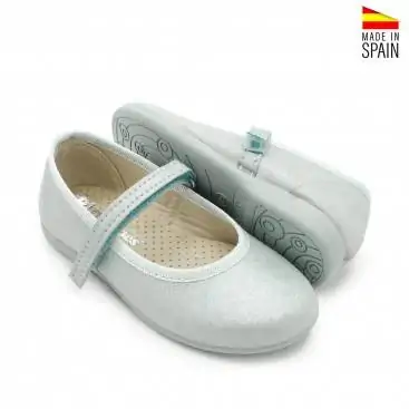 merceditas niña azul celeste