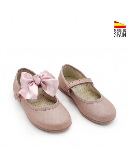 zapatos lazo rosa maquillaje para niña