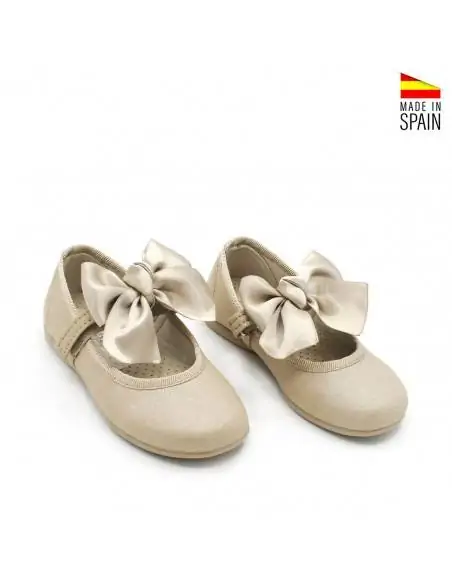 zapatos niña beige con lazo de raso
